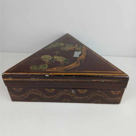 Vintage Chinese Triangular Shaped Leather Over Wood Wedding Box Cranes Tree - Picture 7 of 9